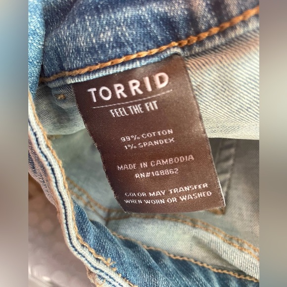 Women’s Torrid Jean Shorts ( 20 ) - Picture 4 of 4